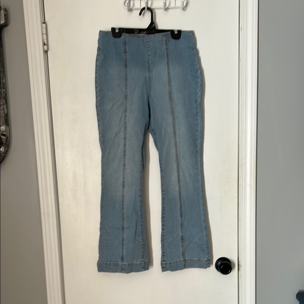 Inc kick flare cropped pull on jeans